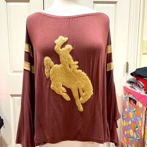Wyoming Cowboys Top